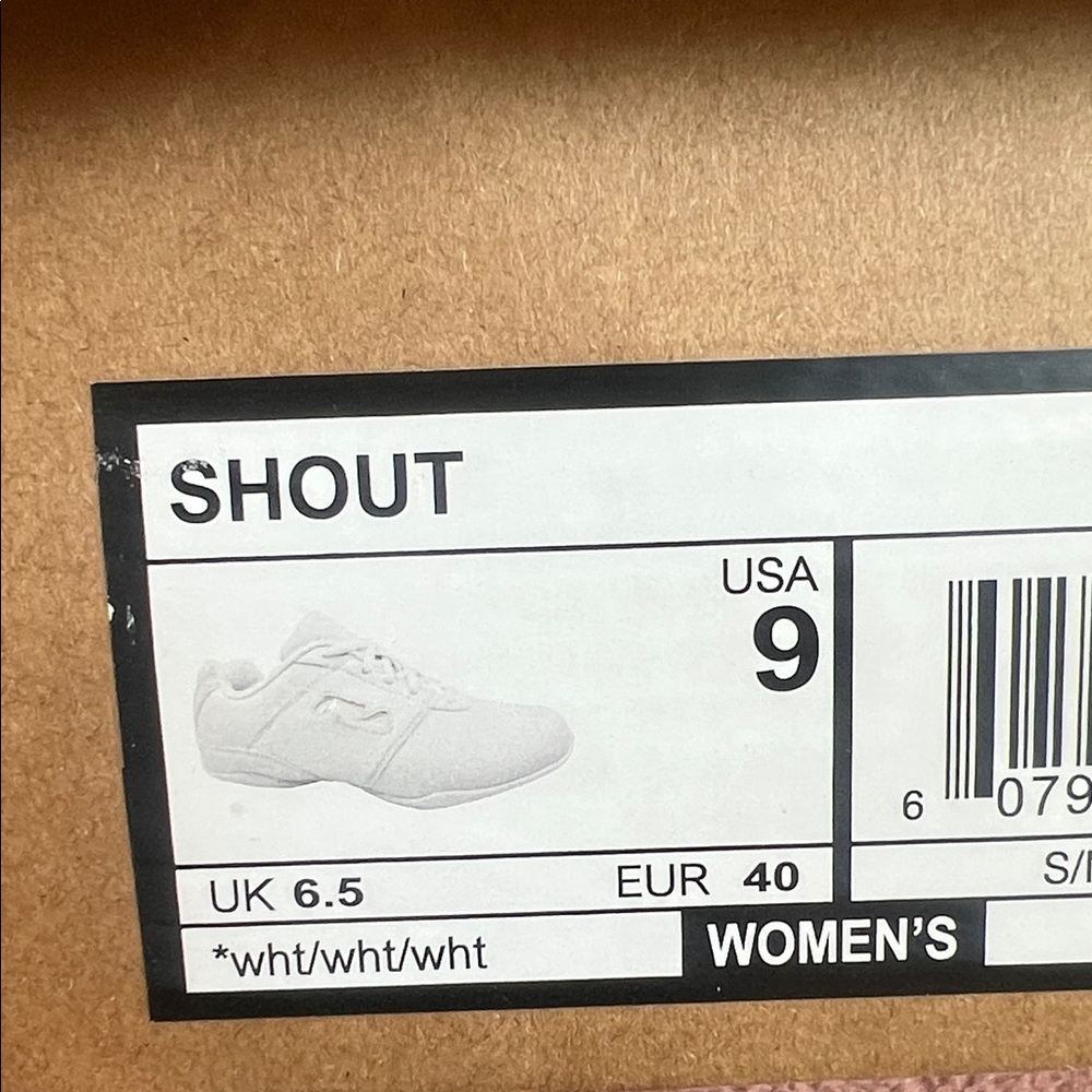 Fila Women's White Sneakers - Picture 3 of 5